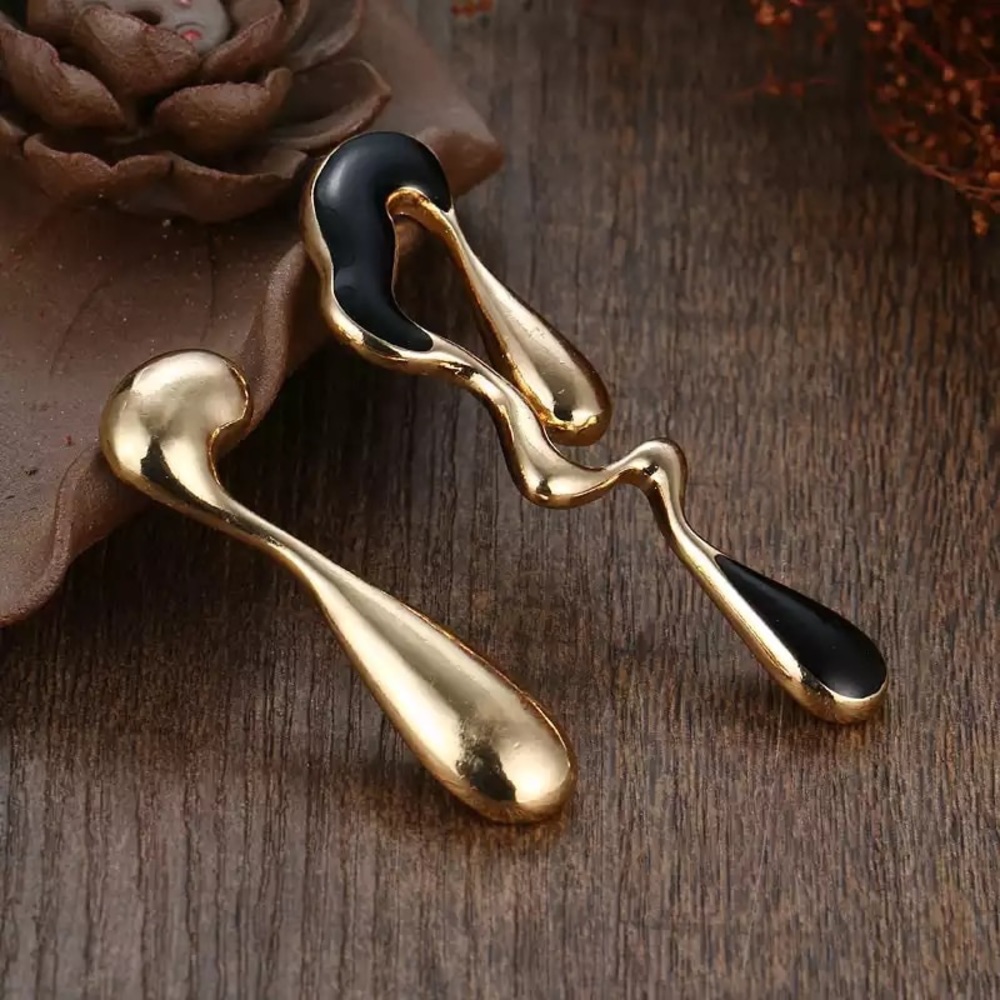 ✨Gold asymmetrical earrings - Picture 5 of 9